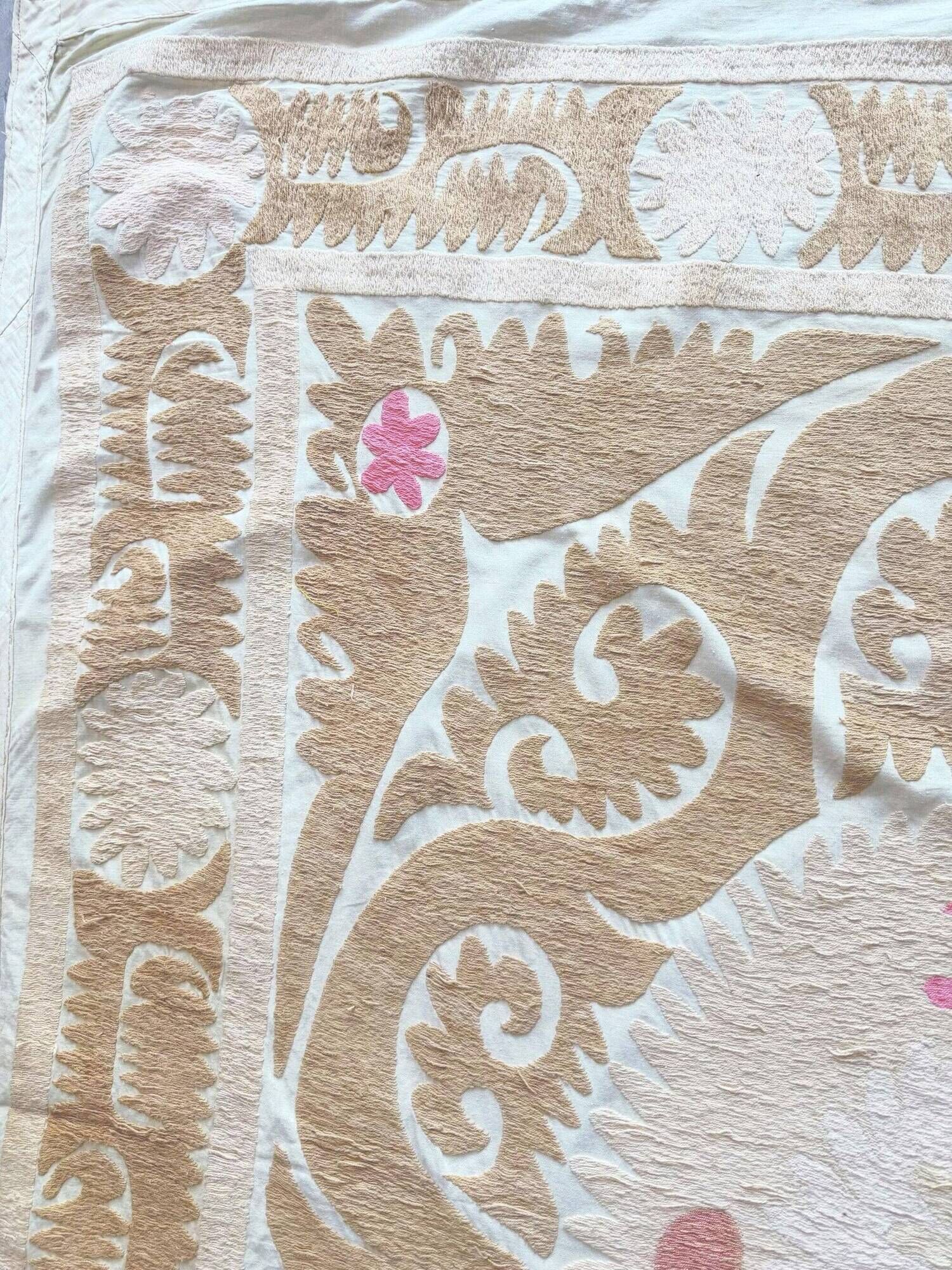 Vintage hand-embroidered tablecloth 141x154 cm