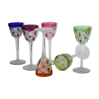 Série de 6 verres à vin du Rhin en cristal de Baccarat modèle Lagny