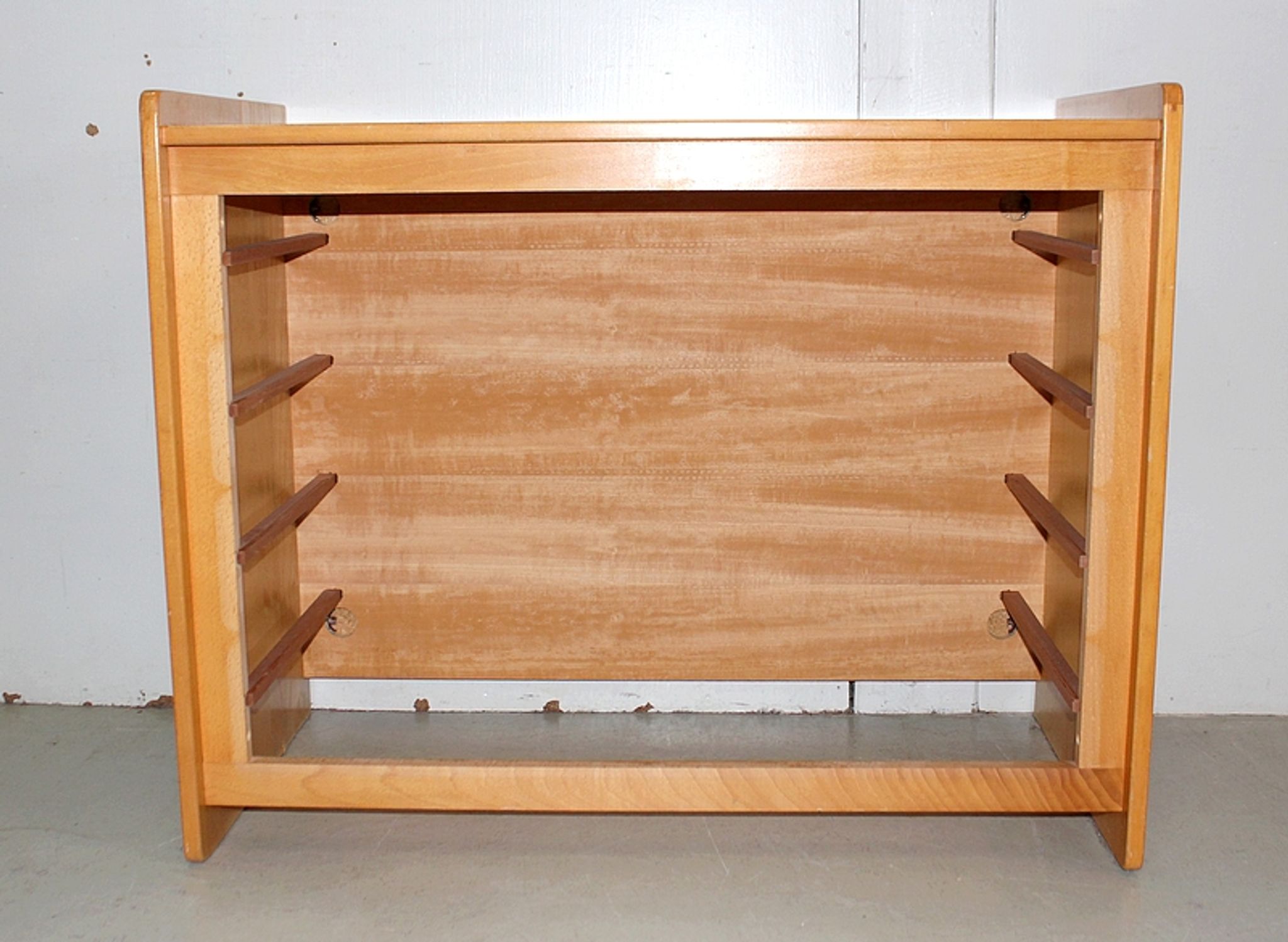 Dresser in massive ash 1970