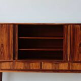 Buffet haut scandinave en palissandre – design E.W. Bach (années 60)