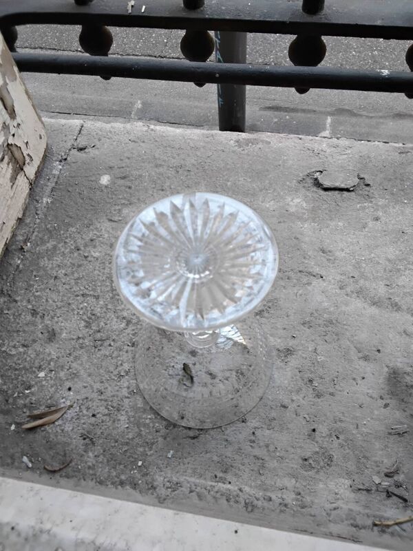 4 coupes à champagne en cristal Baccarat modèle Nancy