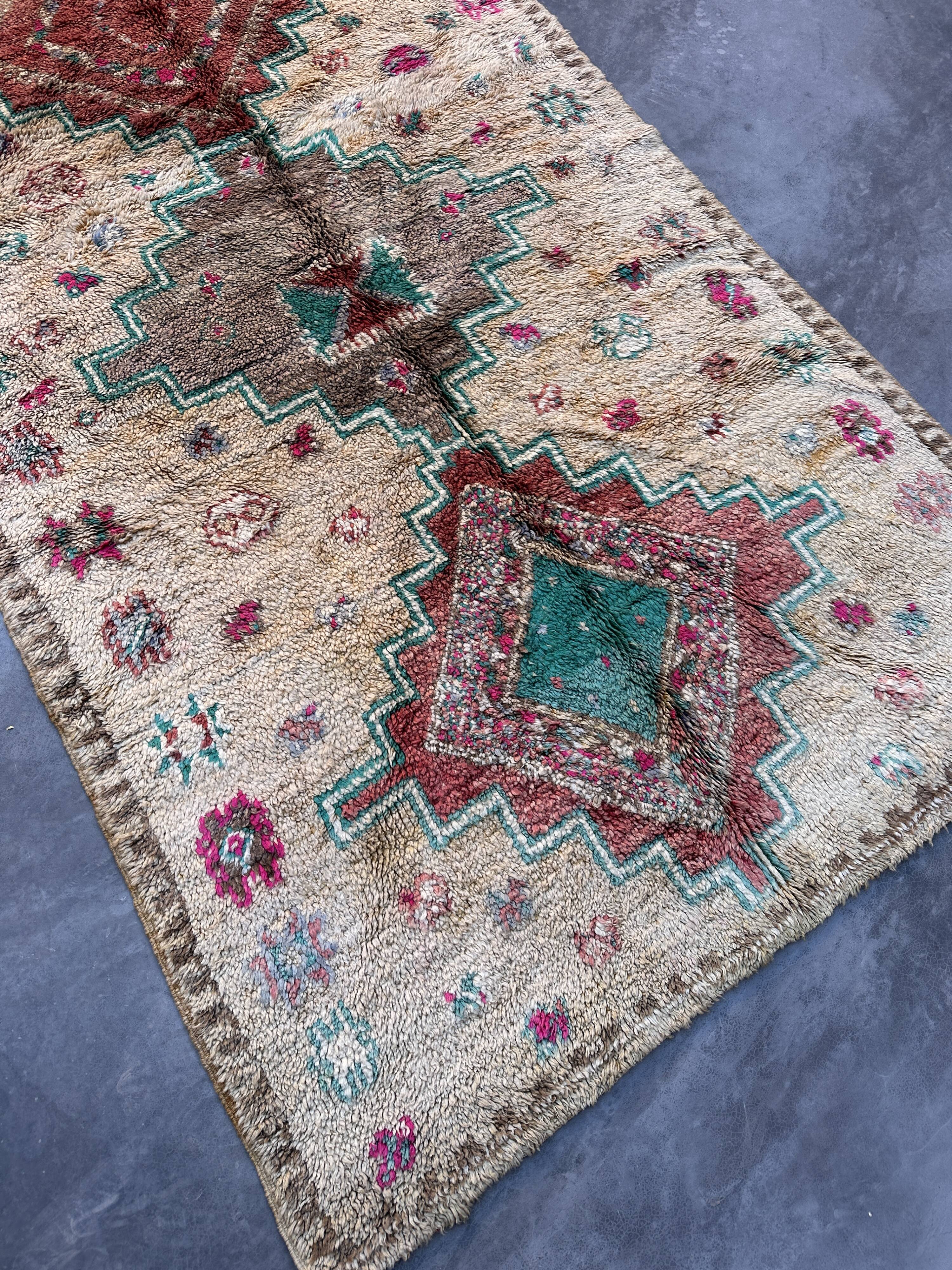 Moroccan carpet - 175 x 362 cm
