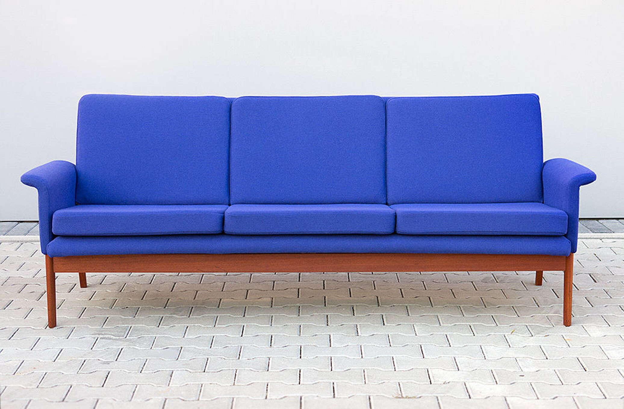 Danish modern sofa Jupiter model 218 design Finn Juhl for France Son 60s 70s