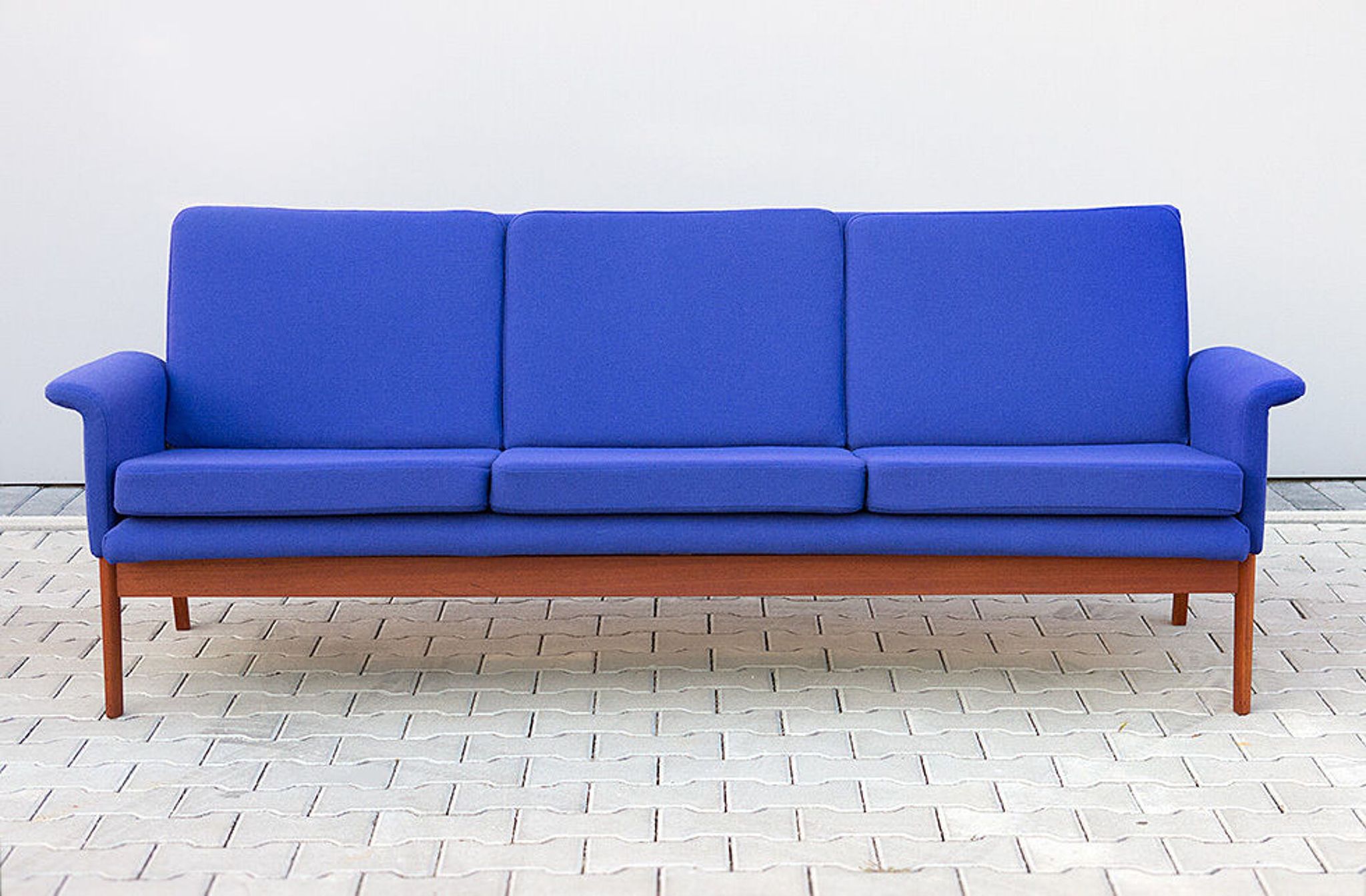 Danish modern sofa Jupiter model 218 design Finn Juhl for France Son 60s 70s