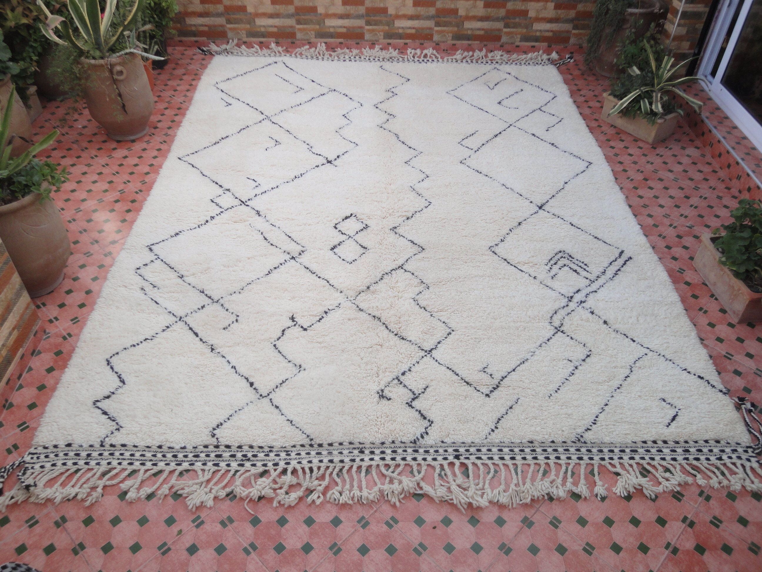 Carpet Beni Ourain 335 x 248 cm