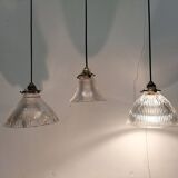 Holophane suspensions