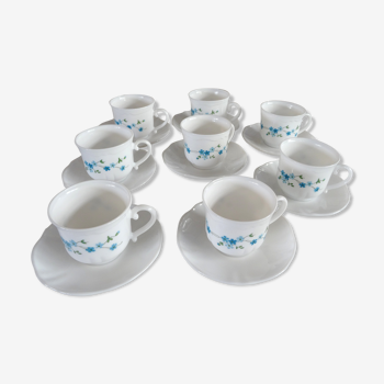 8 Tasses myosotis + 8 sous tasses arcopal