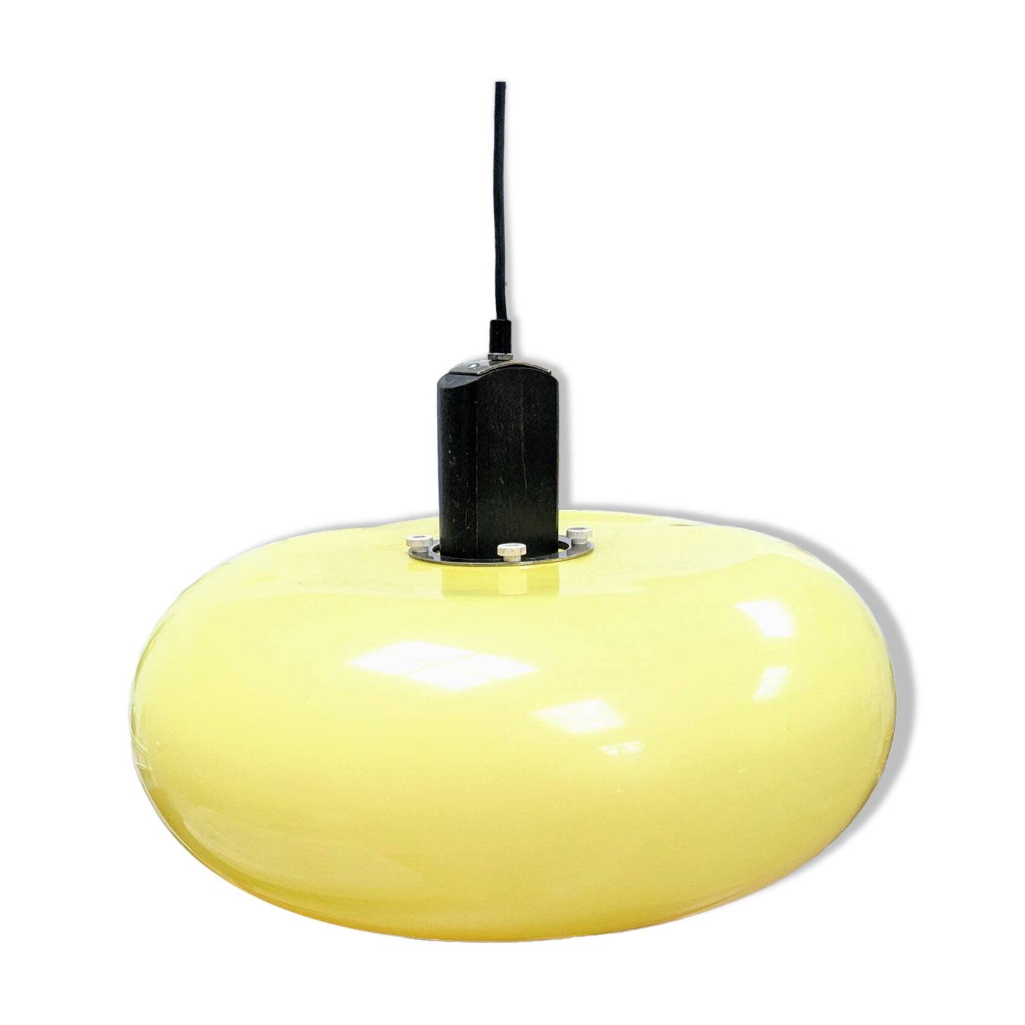 Vintage yellow suspension