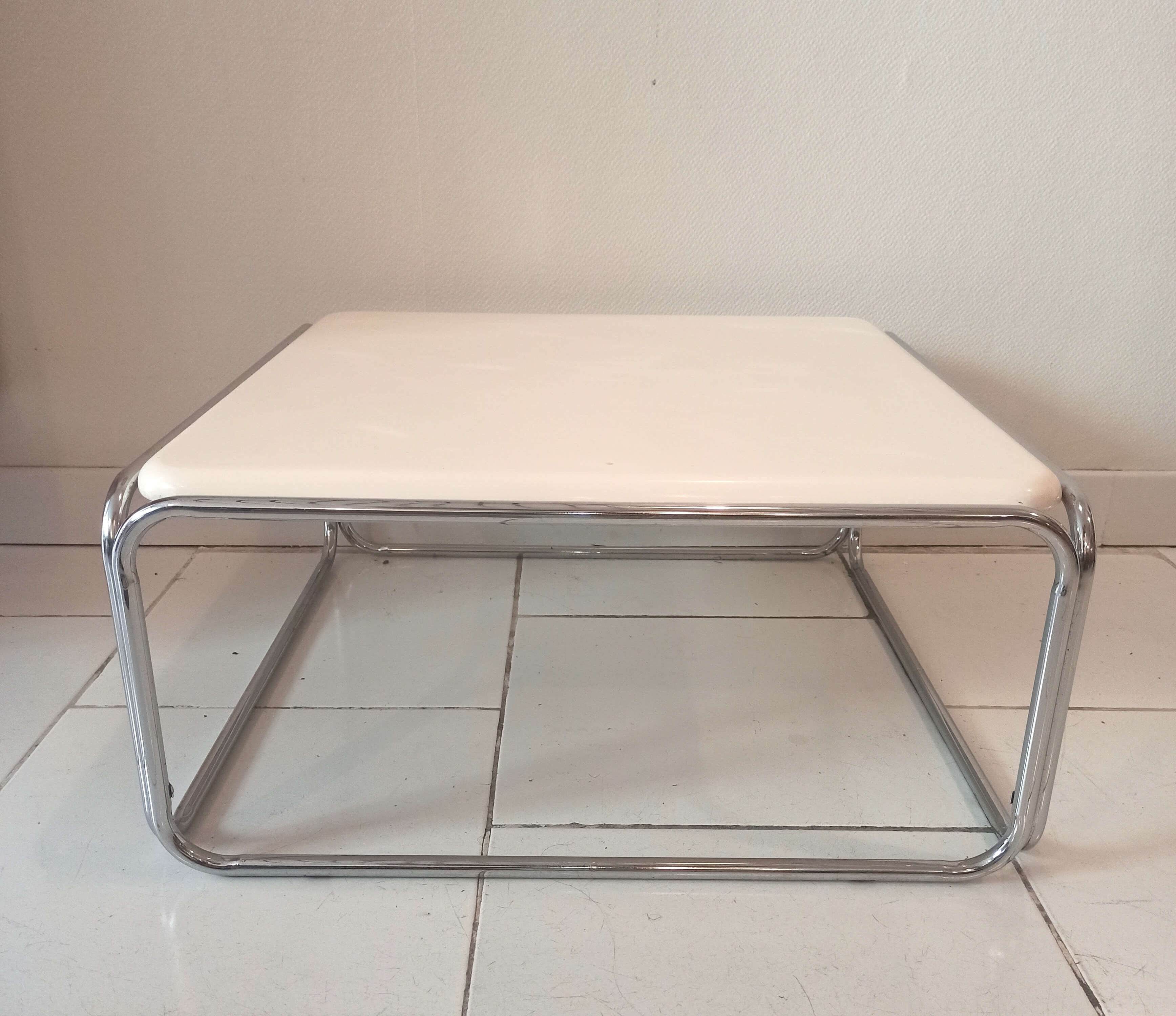 Vintage coffee table 1970 wood and base chrome