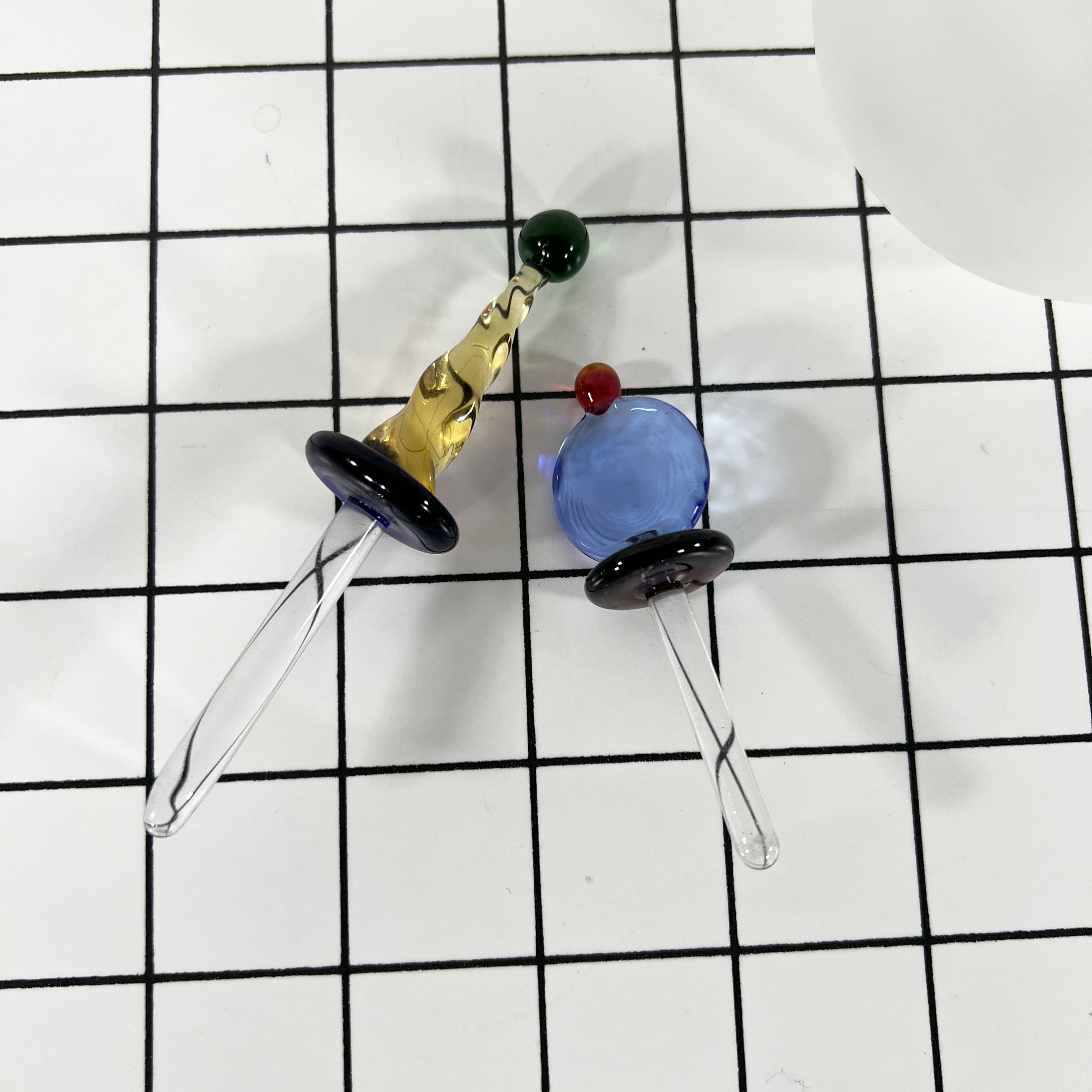 Pair of Italian vials made of murano glass, 1970s