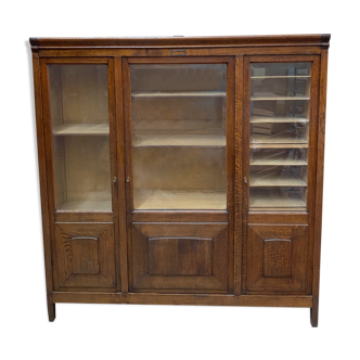 Showcase cabinet XX