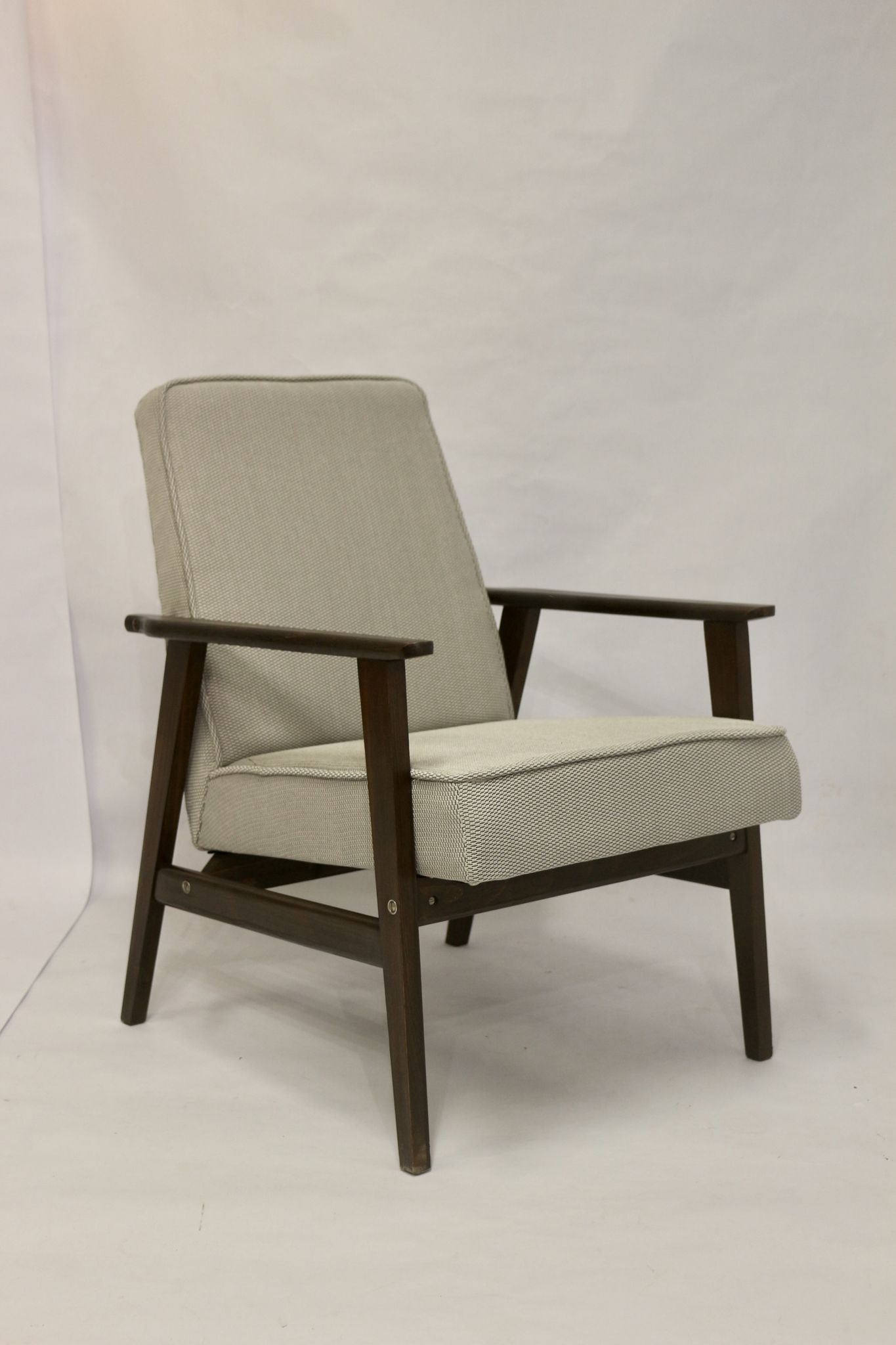 Pair of Henryk Lis armchairs 300-190s 1970s reupholstered gray textured fabric.