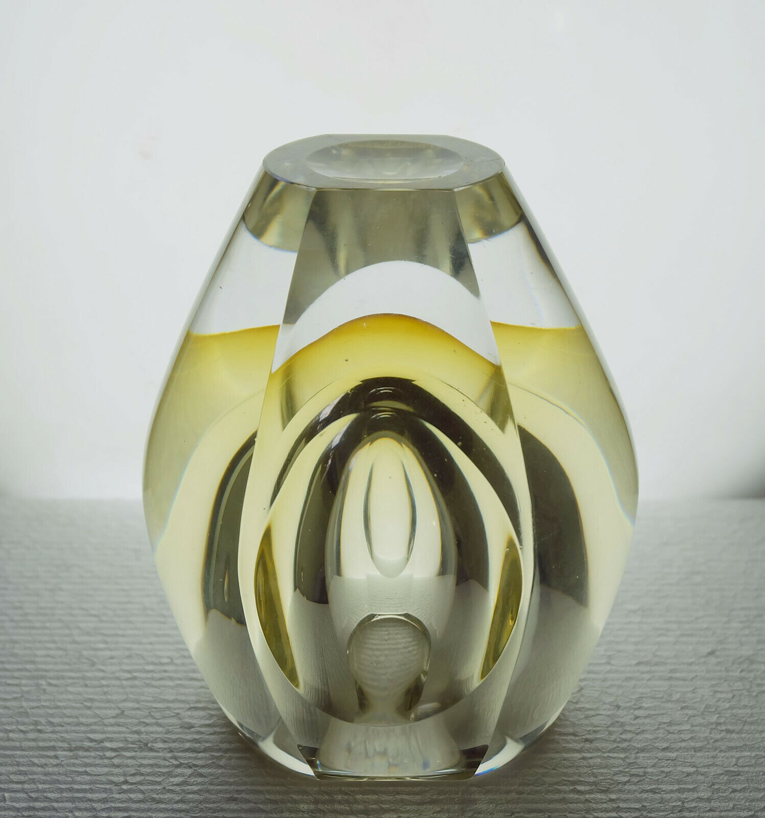 Vase de Mona Morales Schildt pour Kosta, Suède 1950