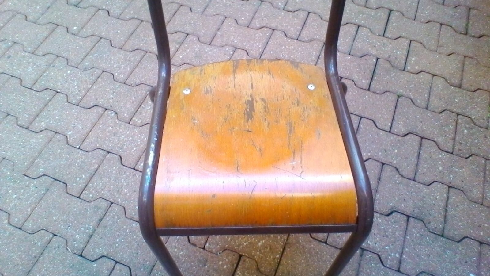 Adult school chair