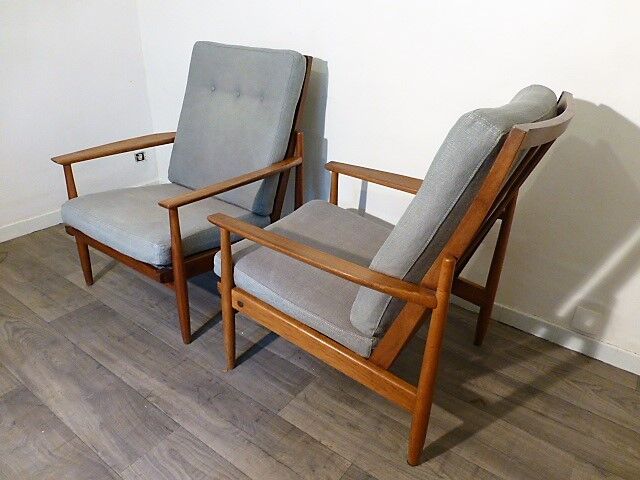 Pair of scandinavian armchairs in teak 1960
