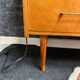 Commode vintage pieds fuseaux