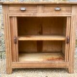 Small Parisian buffet sliding doors