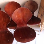 5 chaises style fourmi en contreplaqué moulé et métal chromé, esprit s
