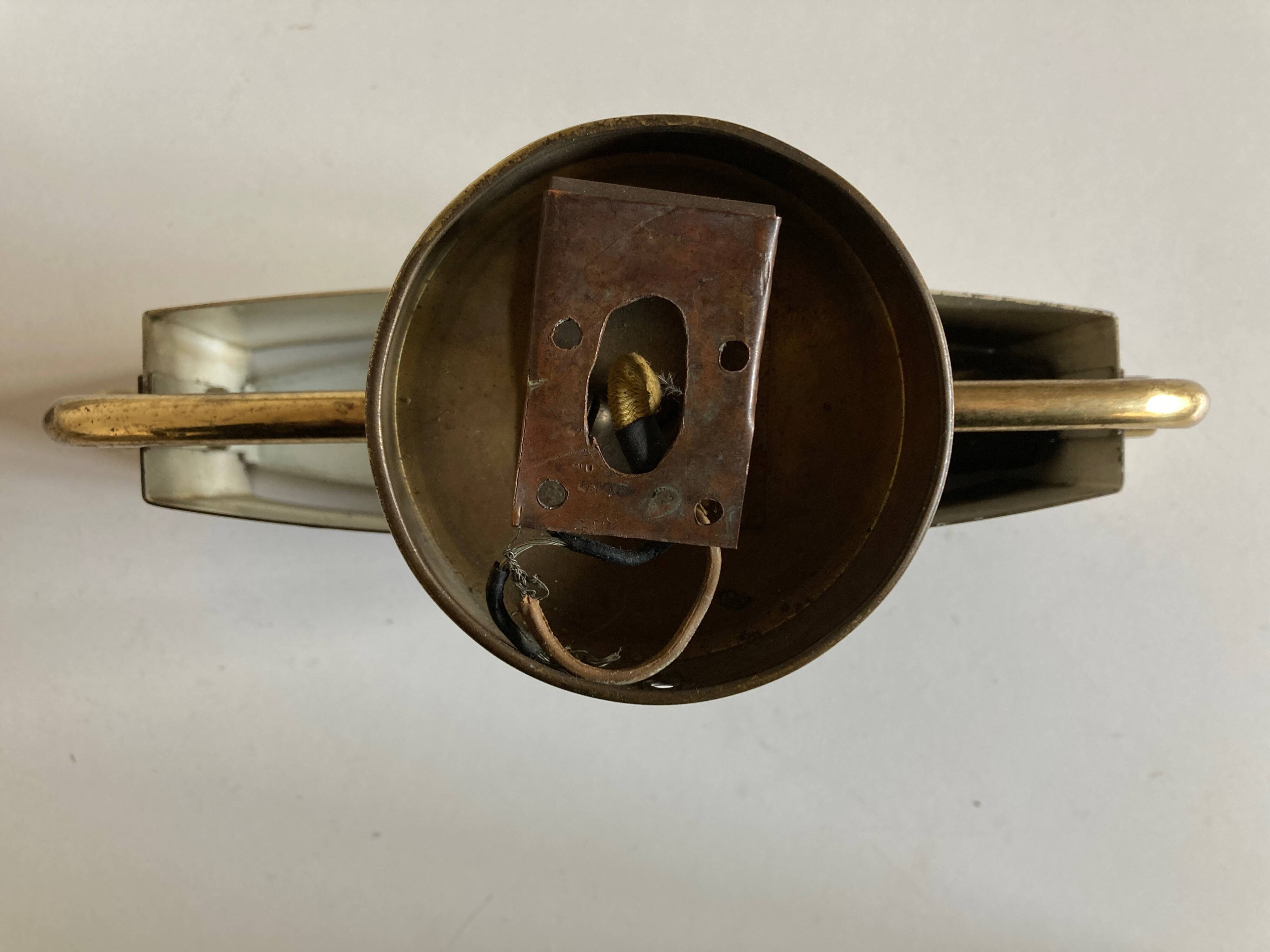 60s swivel eye wall light