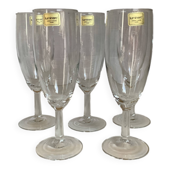 Five Luminarc champagne flutes