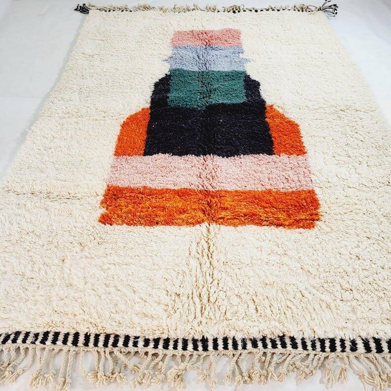 Handmade Berber rug with colourful patterns, size 150x250 cm.