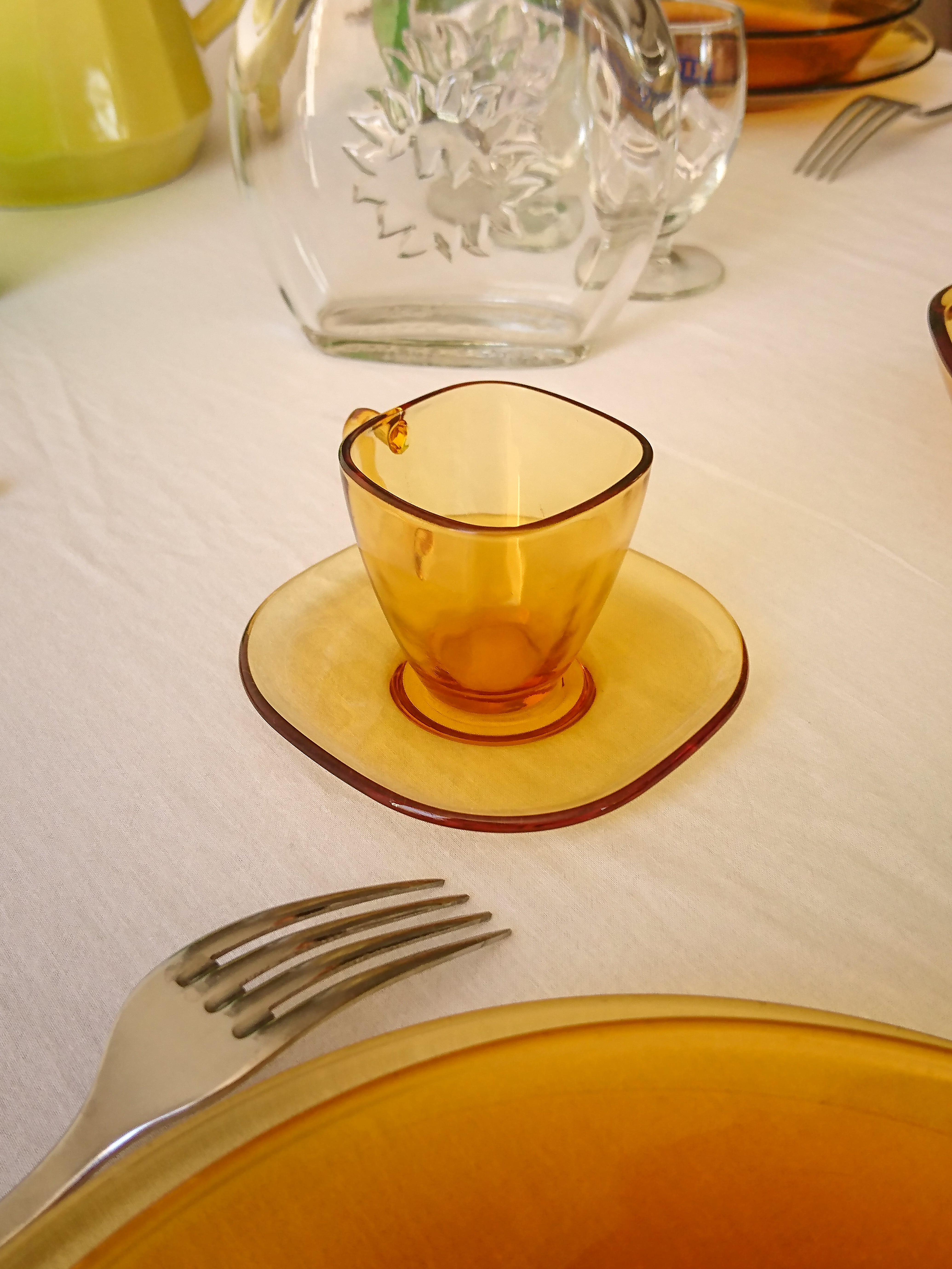 Coffee cup & amber glass undercup vereco - made in france