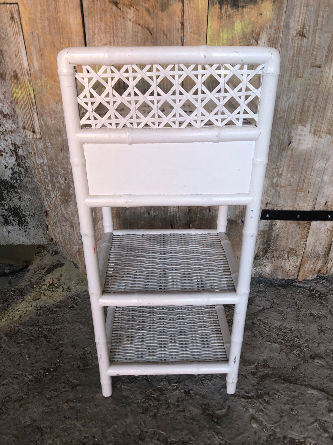 Lot 3 meubles commodes rotin blanc vintage