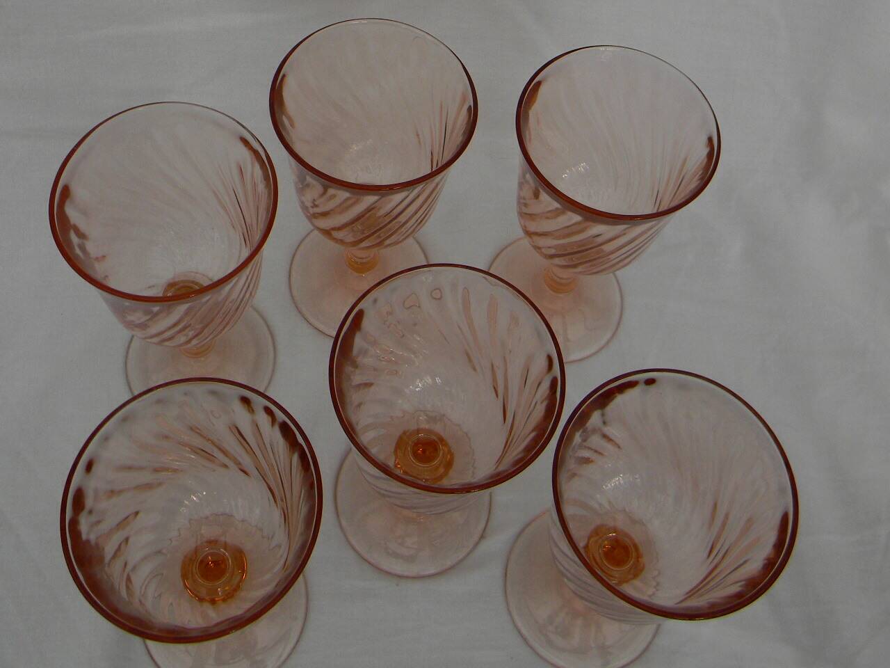 Set of 6 LUMINARC glass water glasses. Rosaline model.
