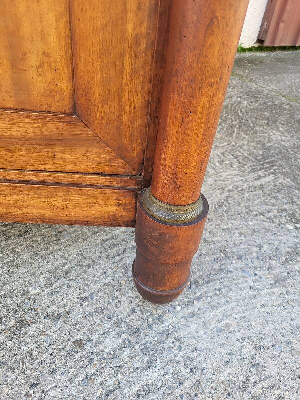 Empire secretary with detached columns in walnut from the 19th century