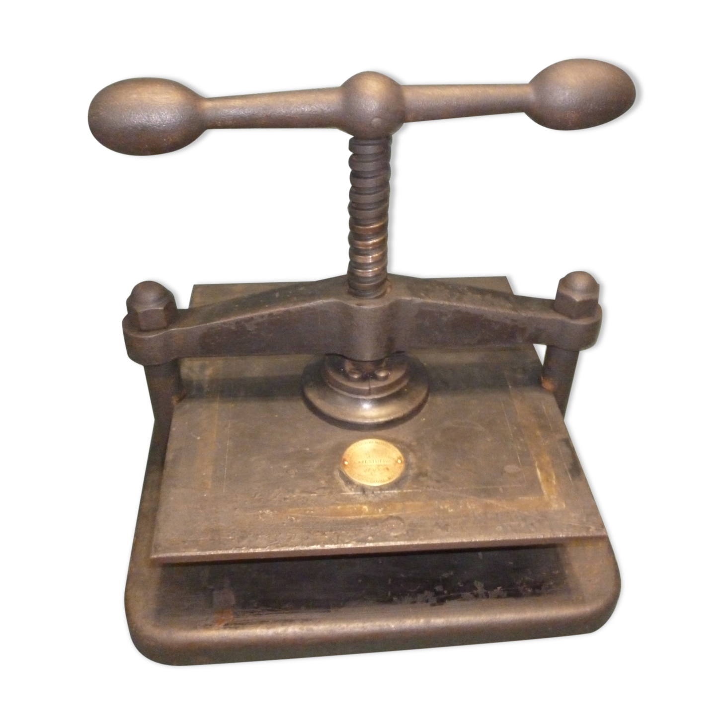 Sgdg patented testut press