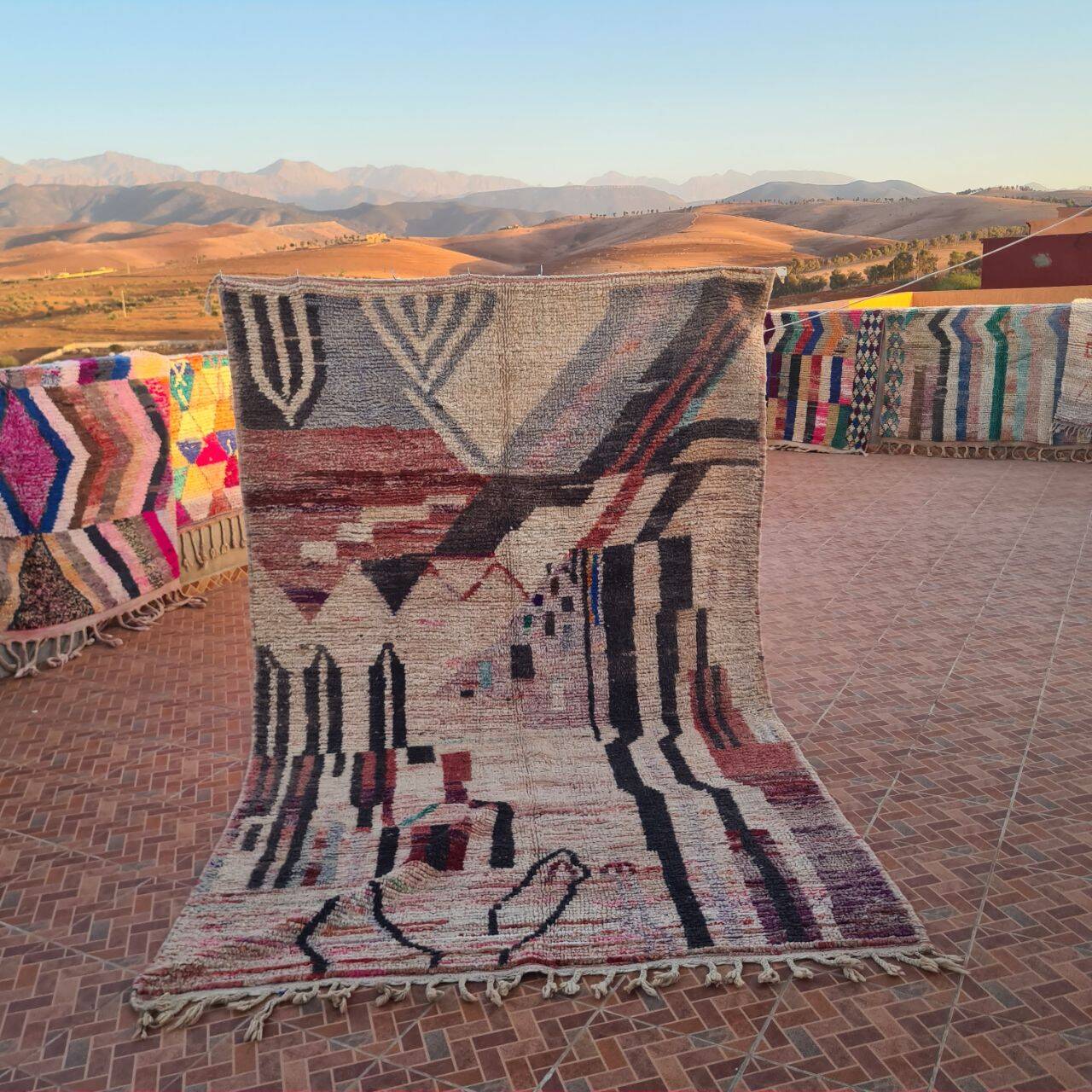 Handmade Moroccan Berber rug 300 x 200 cm