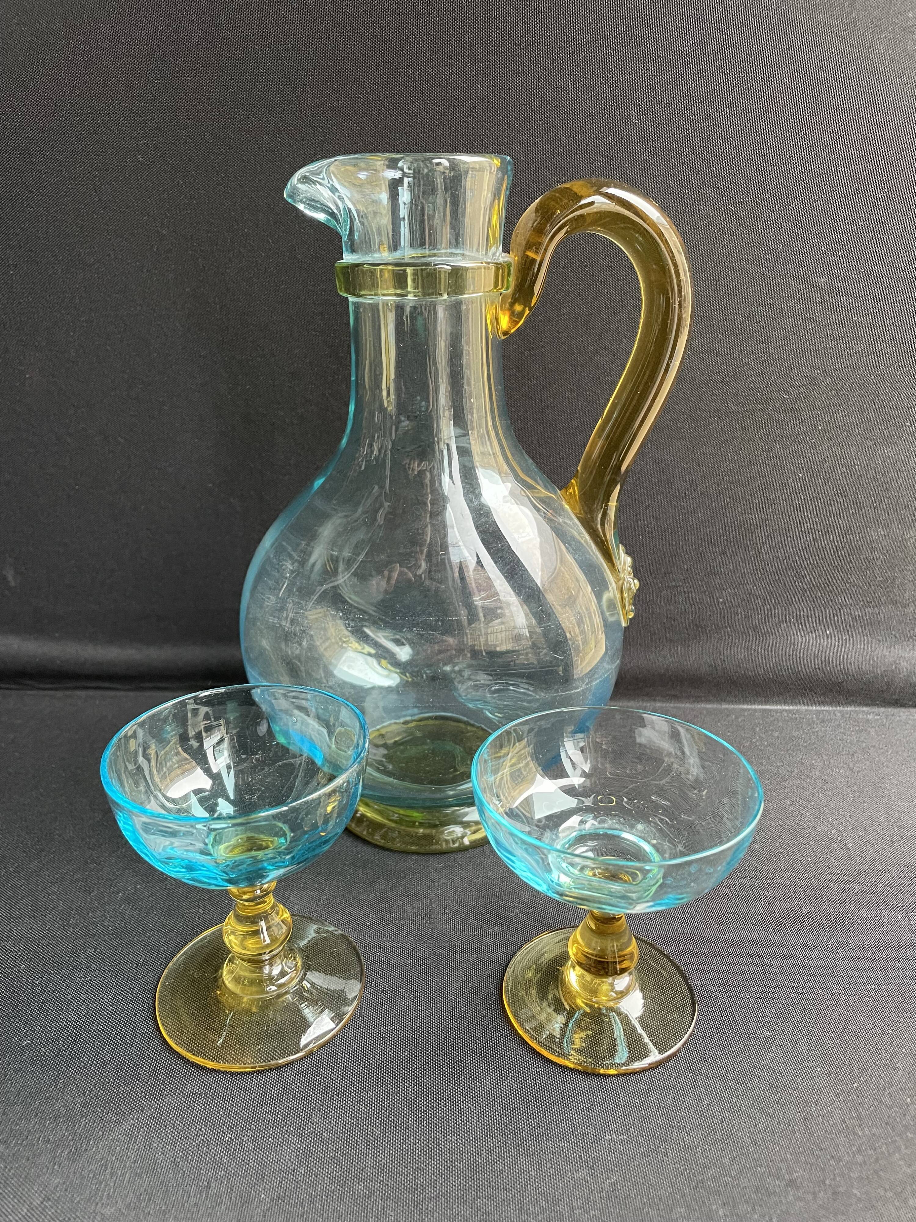 Glassware-crystallery of Portieux - 1 broc and 2 glasses - Napoleon III - Colored blown glass - G