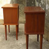 Pair of bedside tables feet spindles 70s