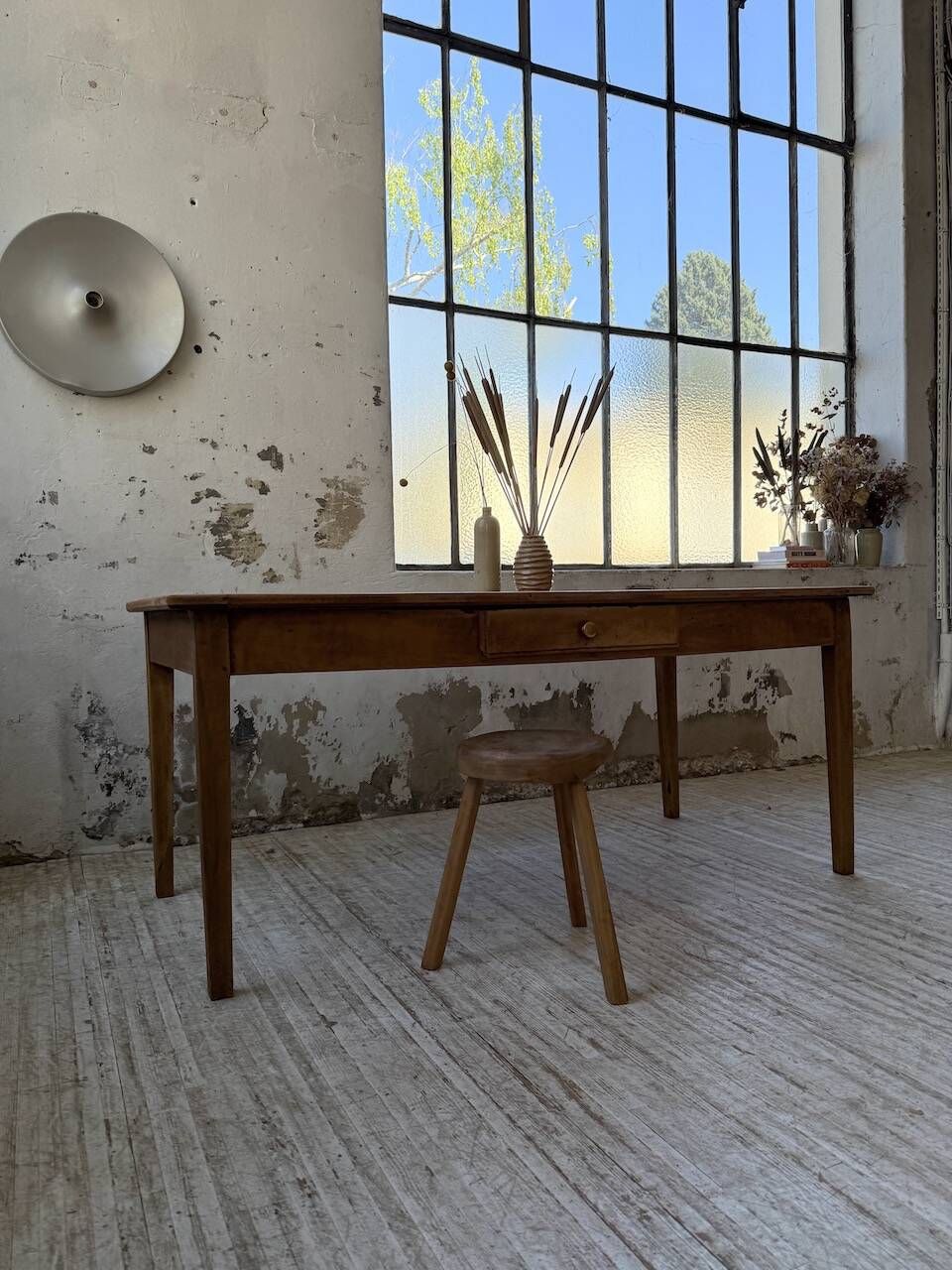 Cherry farmhouse table with spindle legs, 1950s