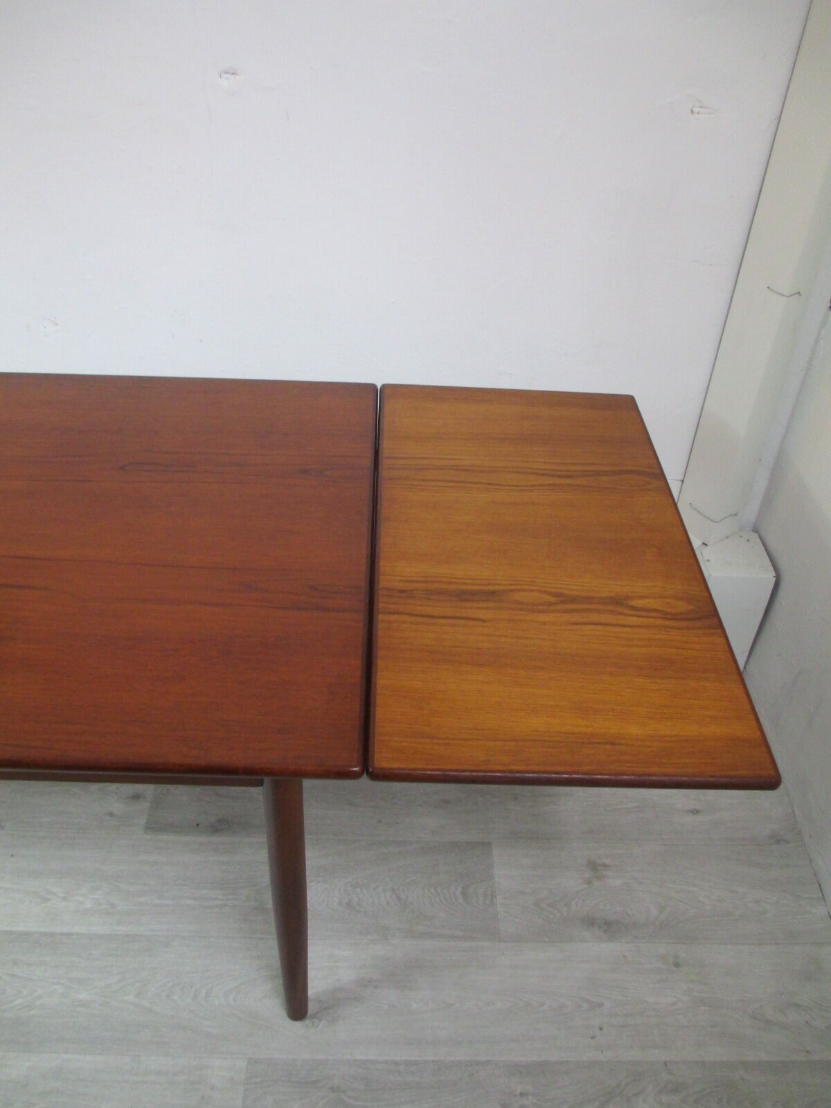 Extendable table, 1970s