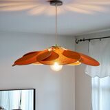 Petals Suspension