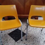Pair of children's chairs year 70 R. Bontemps