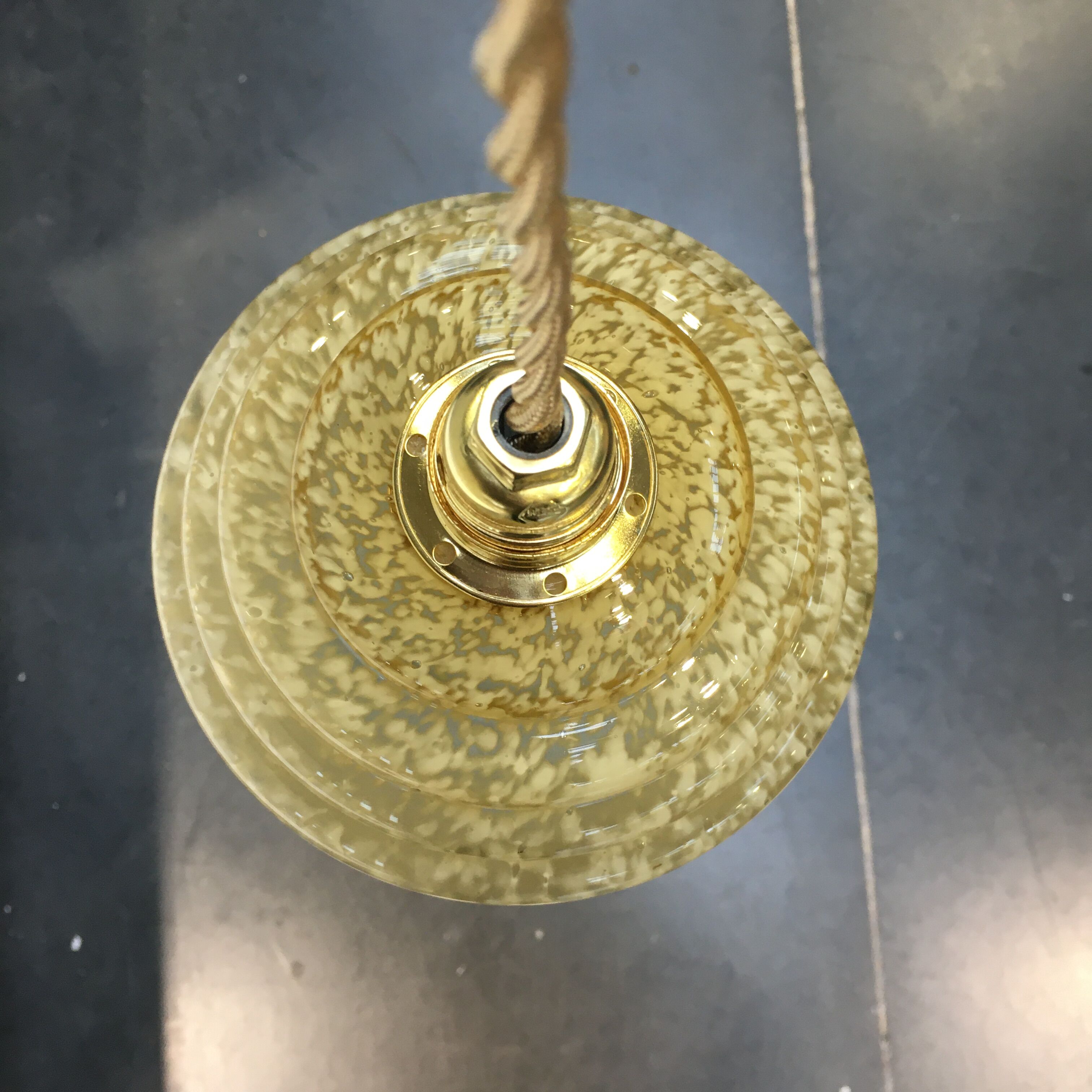 Art deco pendant lamp in yellow Clichy glass