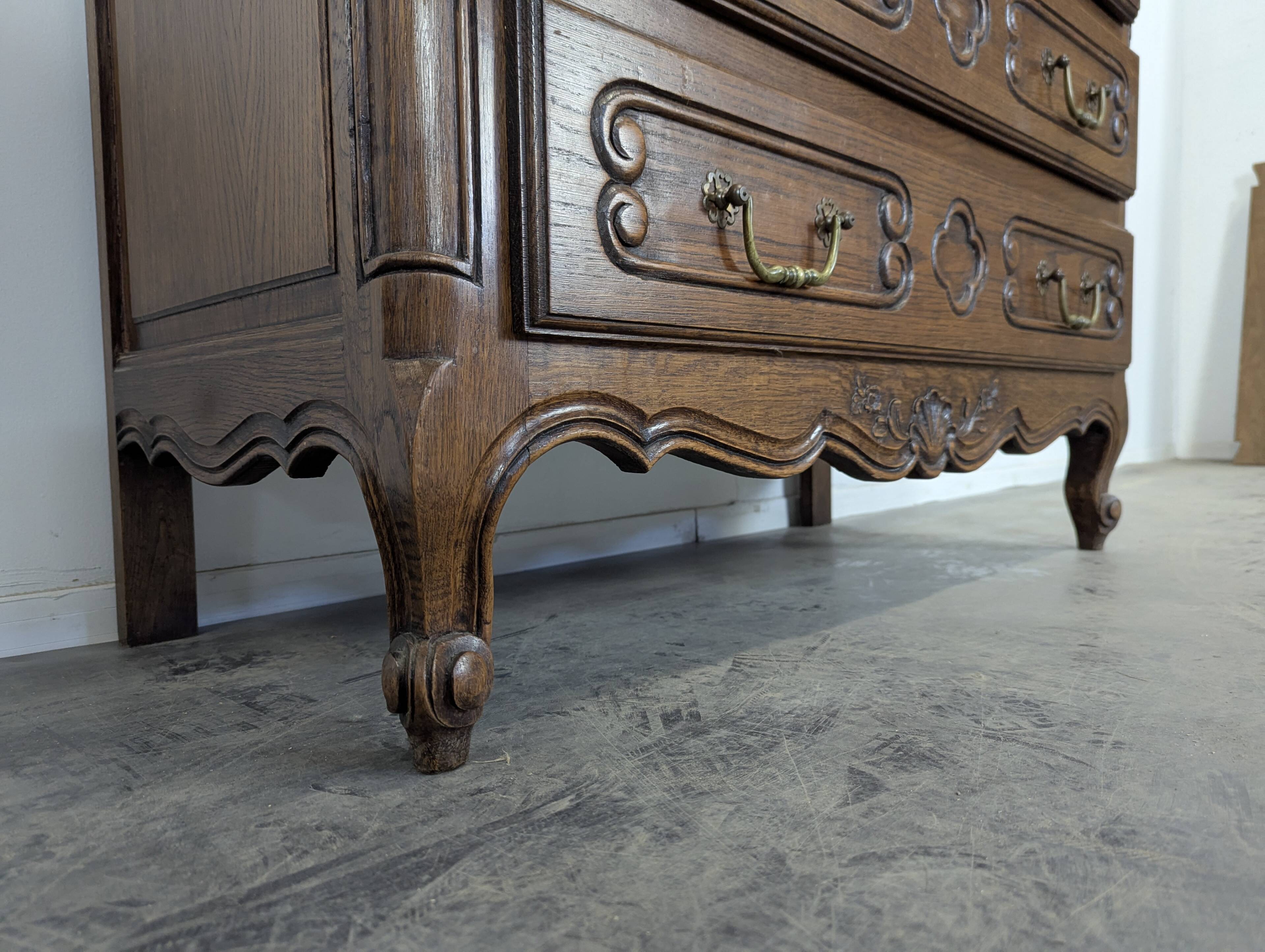 Louis XV style neo-rustic oak chest of drawers