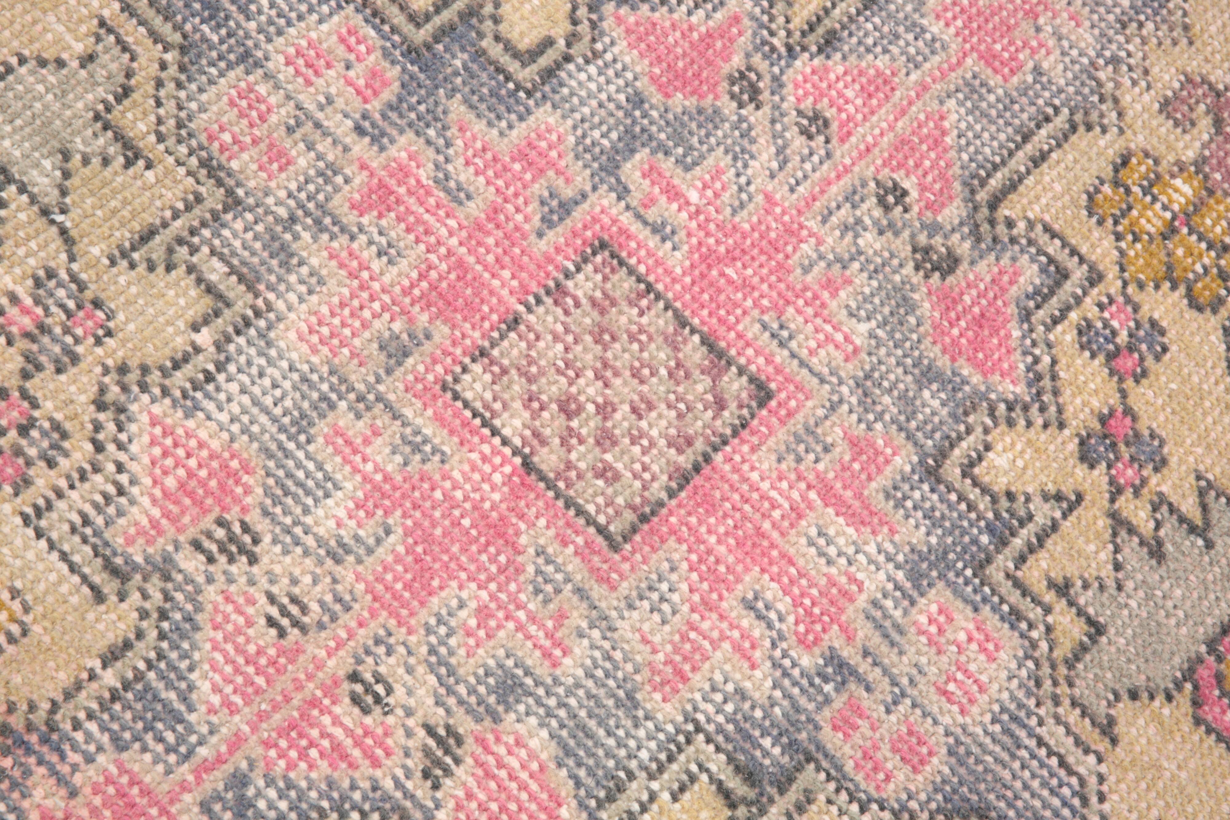 4x8 Rug For Guest Room Red & Pink Vintage Rug, 124x230Cm SK 3780