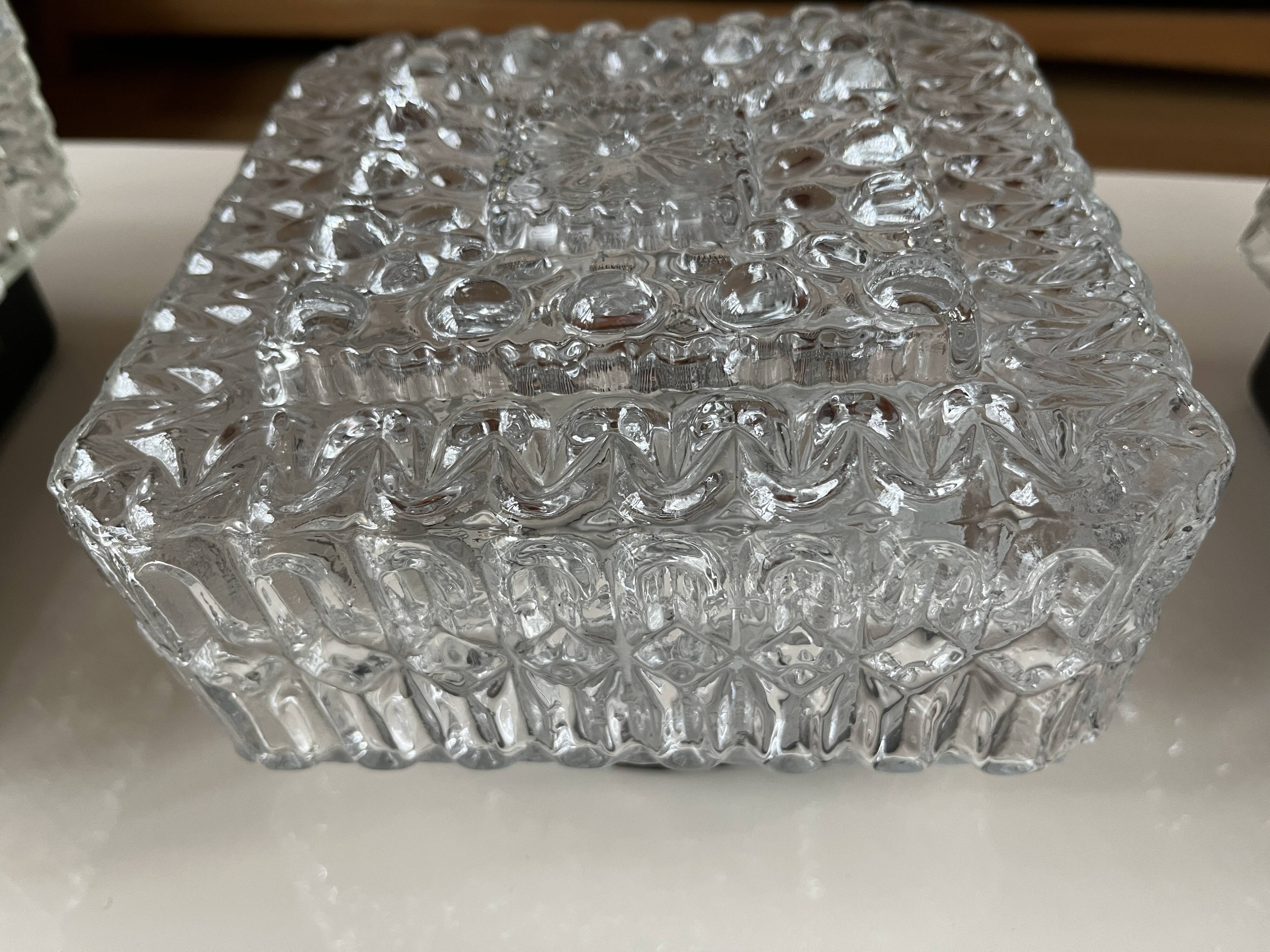 70s ceiling or wall light