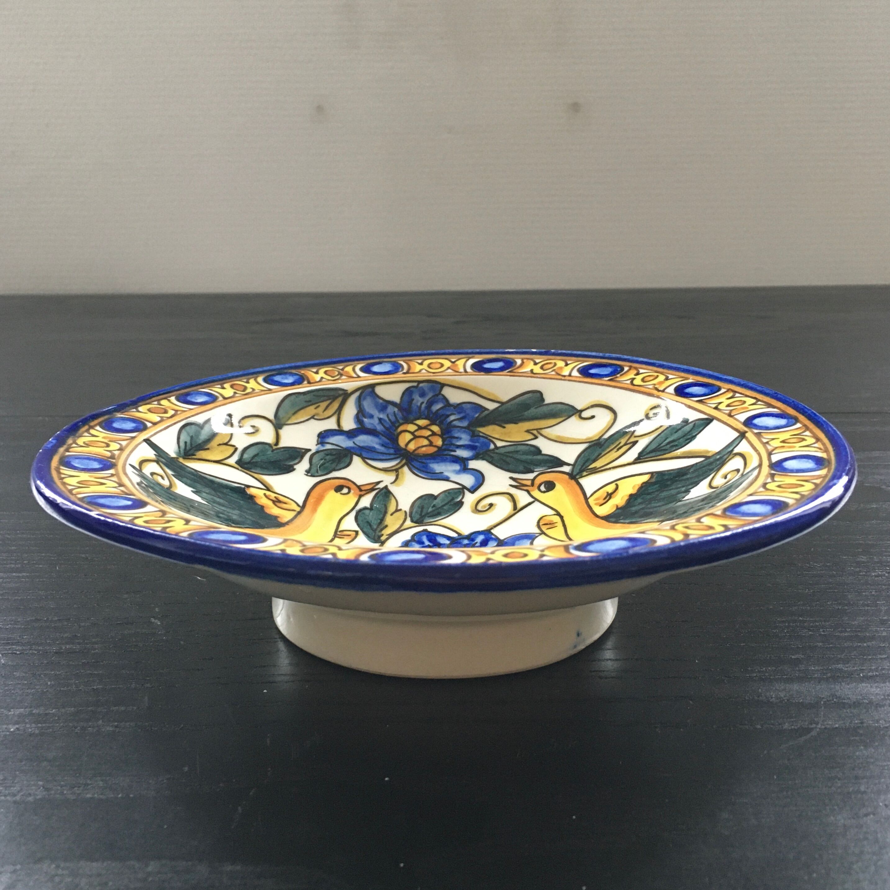 Dish floral decoration and birds
