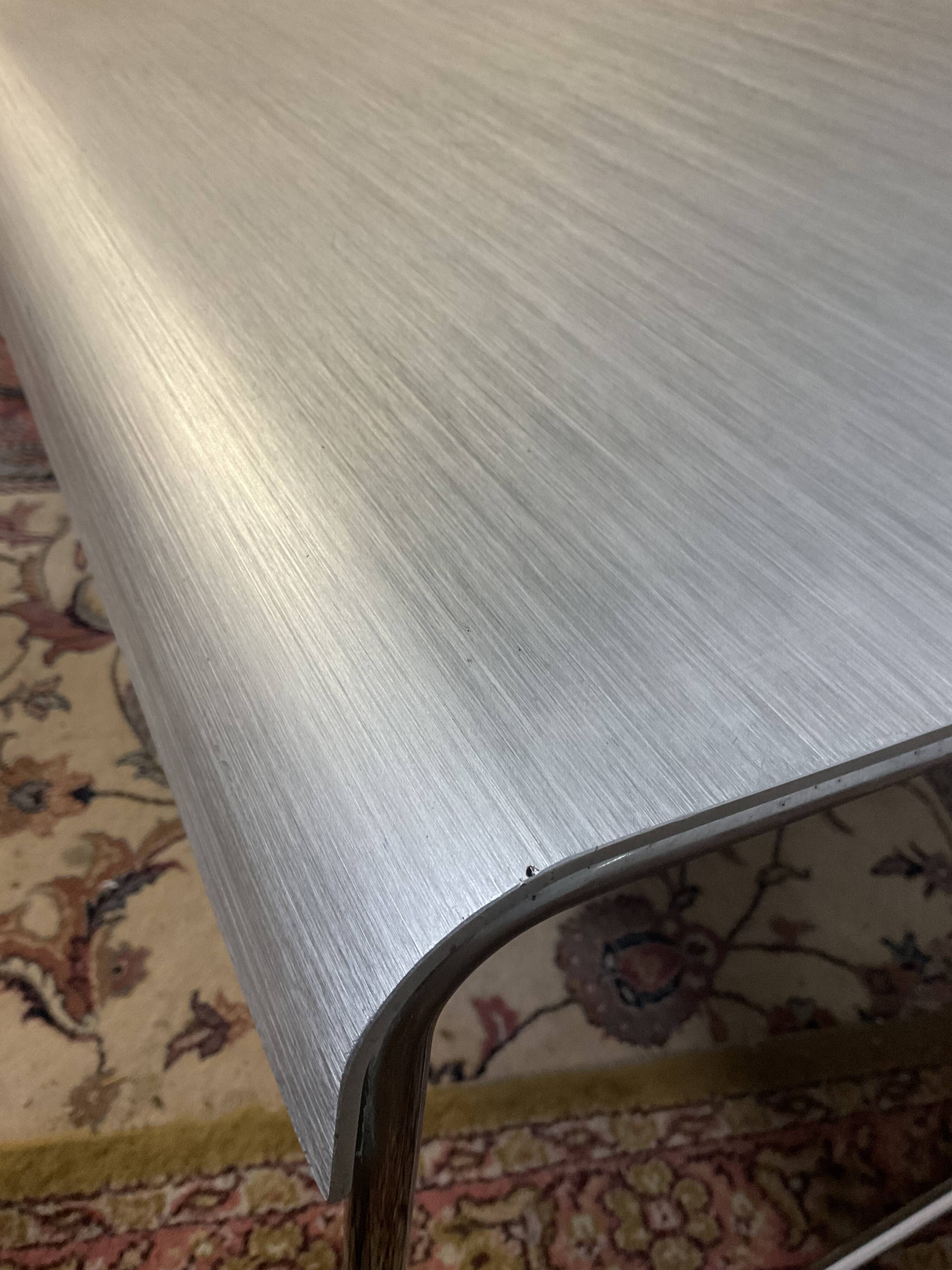 Cassina coffee table by Piero Lissoni