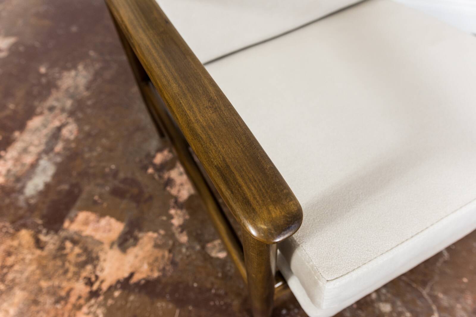 Mid-century modern Armchair "Gfm 142" By Edmund Homa,  Poland