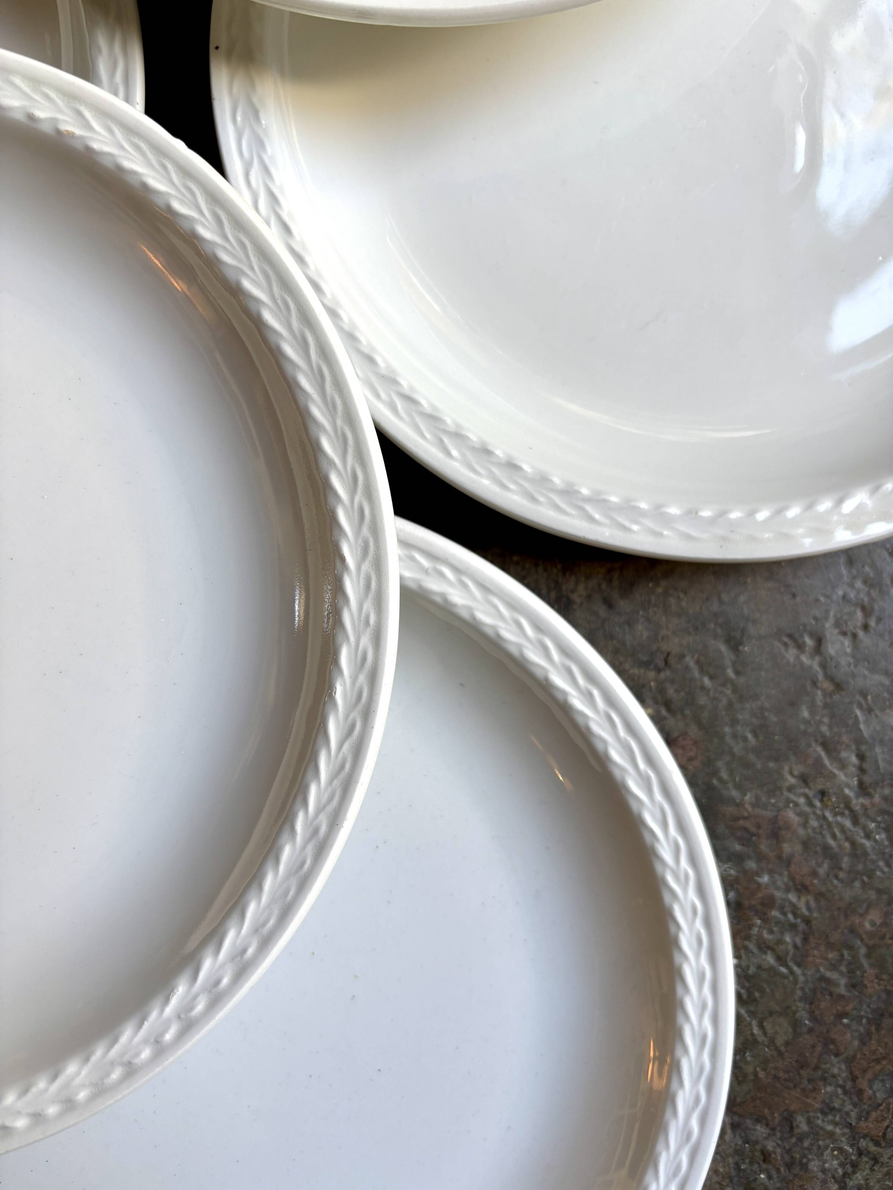 6 white earthenware dessert plates