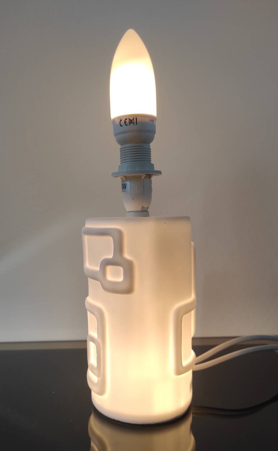 Vintage table lamp "Lucide" - Space age design