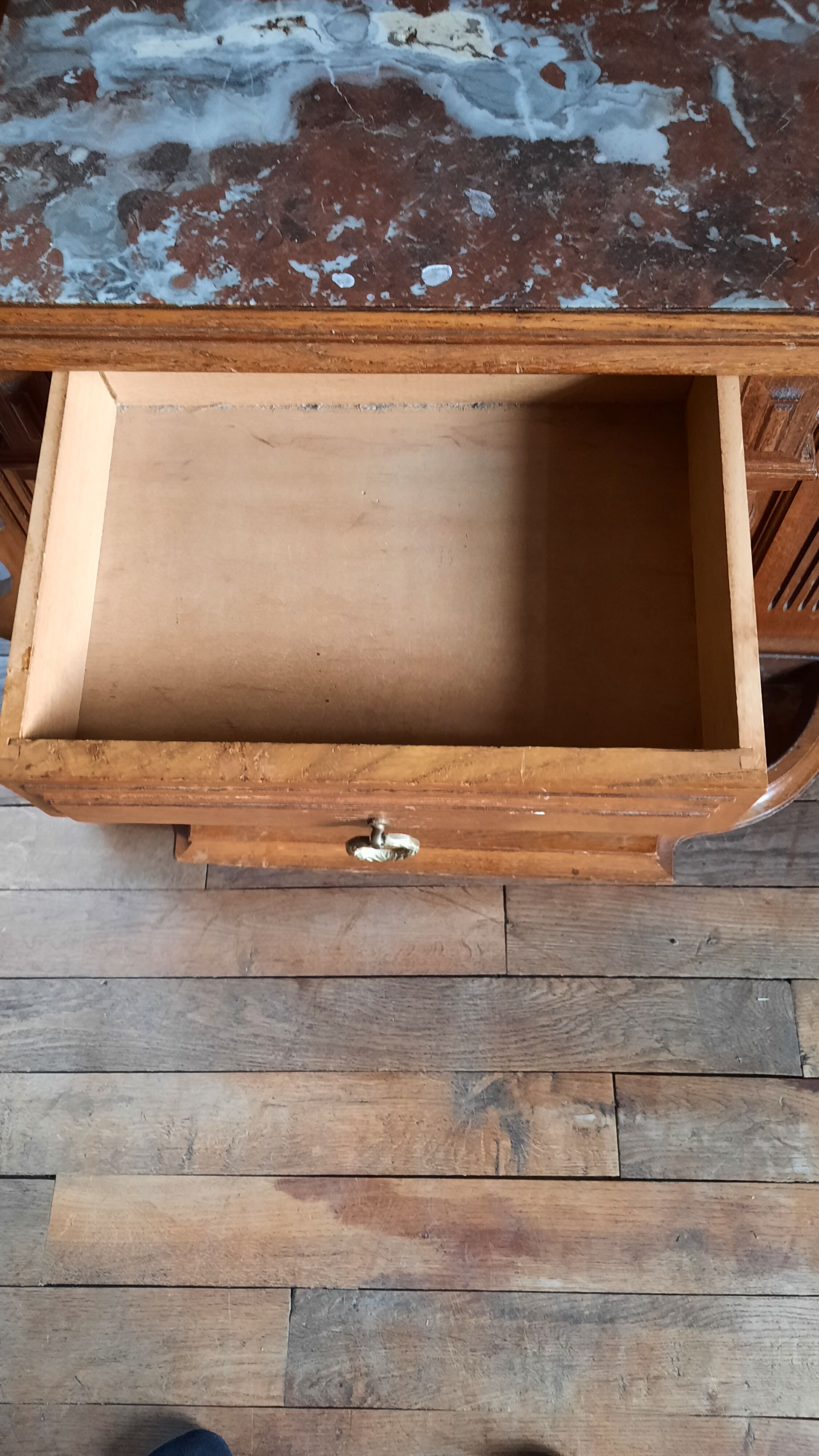 Coat rack art deco wardrobe