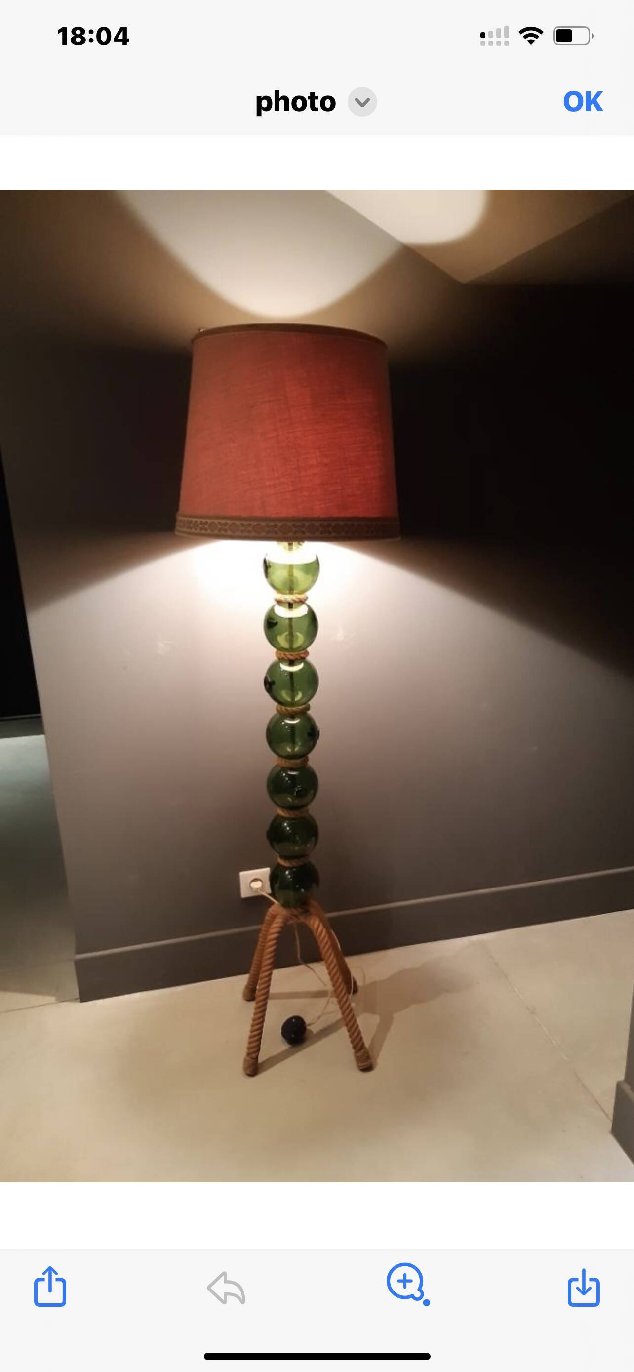 Lampadaire vintage en corde et boules de verre