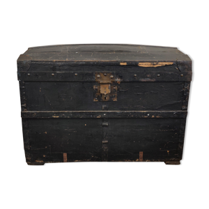 Ancienne malle de voyage