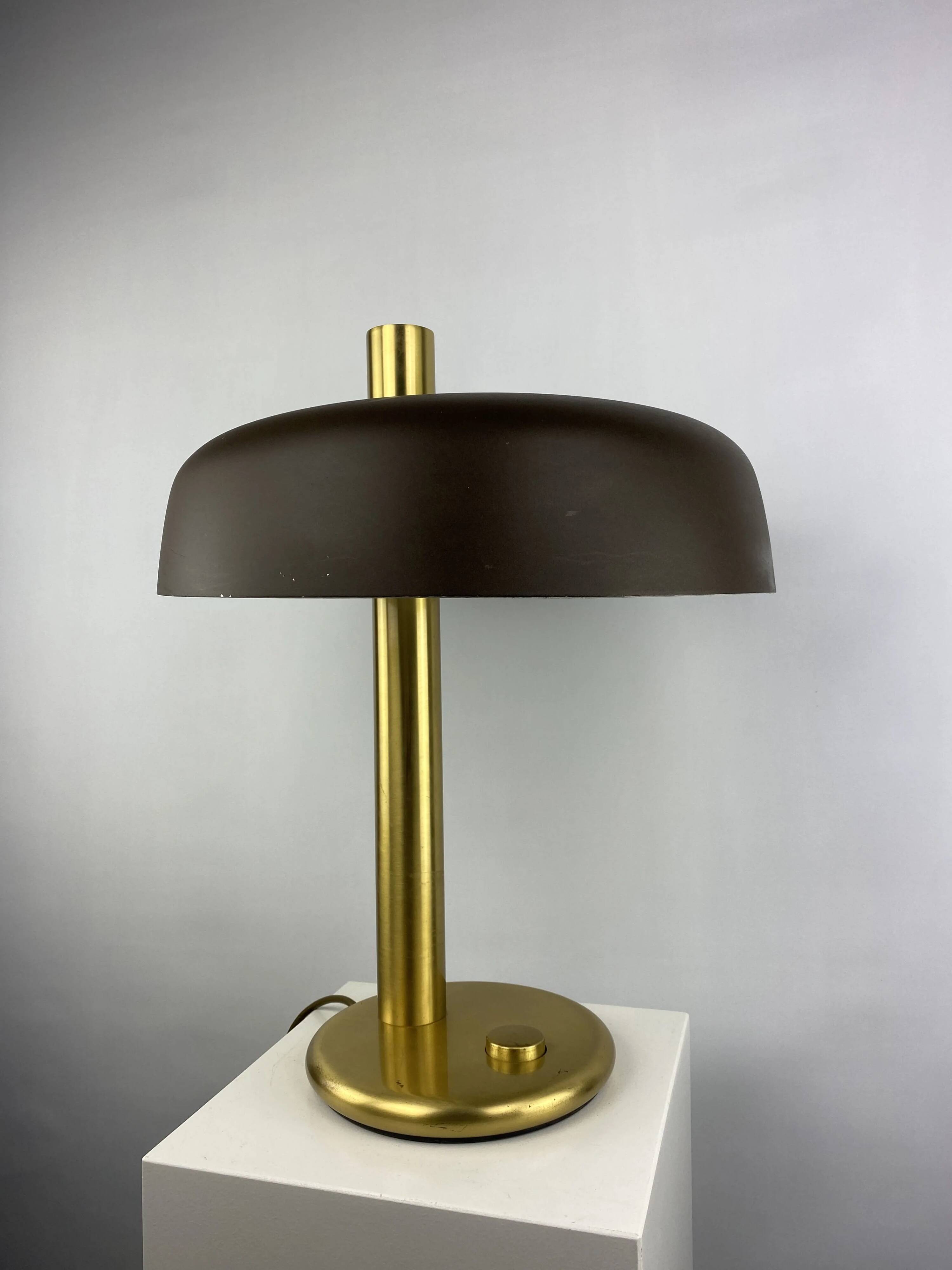 Lampe de bureau marron et or 7603 par Heinz F.W. Stahl pour Hillebrand 1970